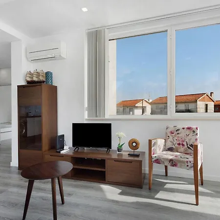 Casa Dos Terracos T3 1º 圣马蒂纽·杜·波特